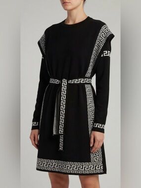 EUC Two-Piece Black & White Greek Key Pattern Layered Poncho Sweater Set